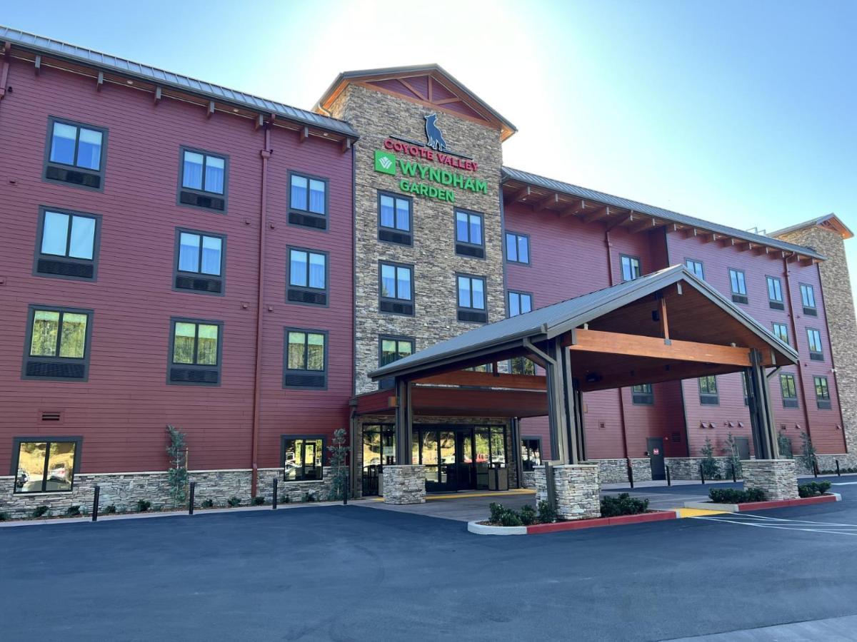 Wyndham Garden Redwood Valley - Ukiah Eksteriør bilde
