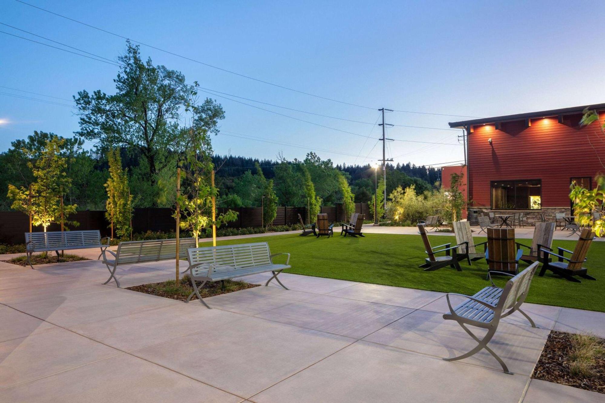 Wyndham Garden Redwood Valley - Ukiah Eksteriør bilde